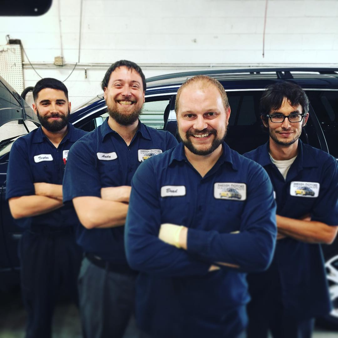 Volvo auto service team